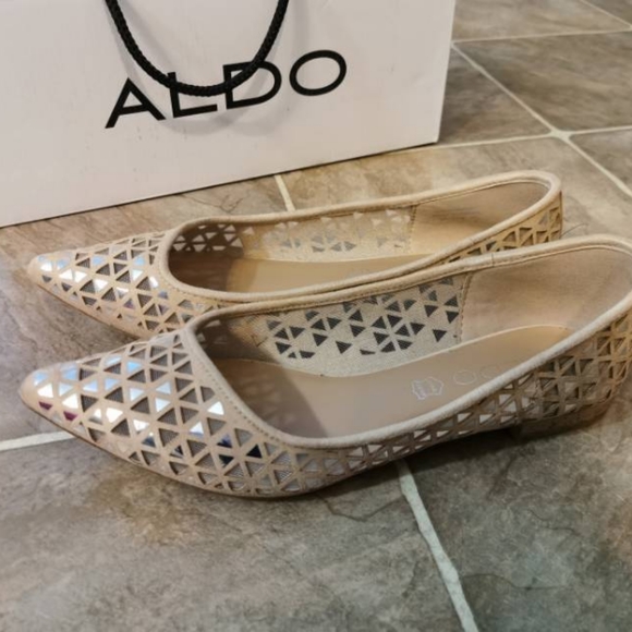 Aldo Shoes - Picture 2 of 4